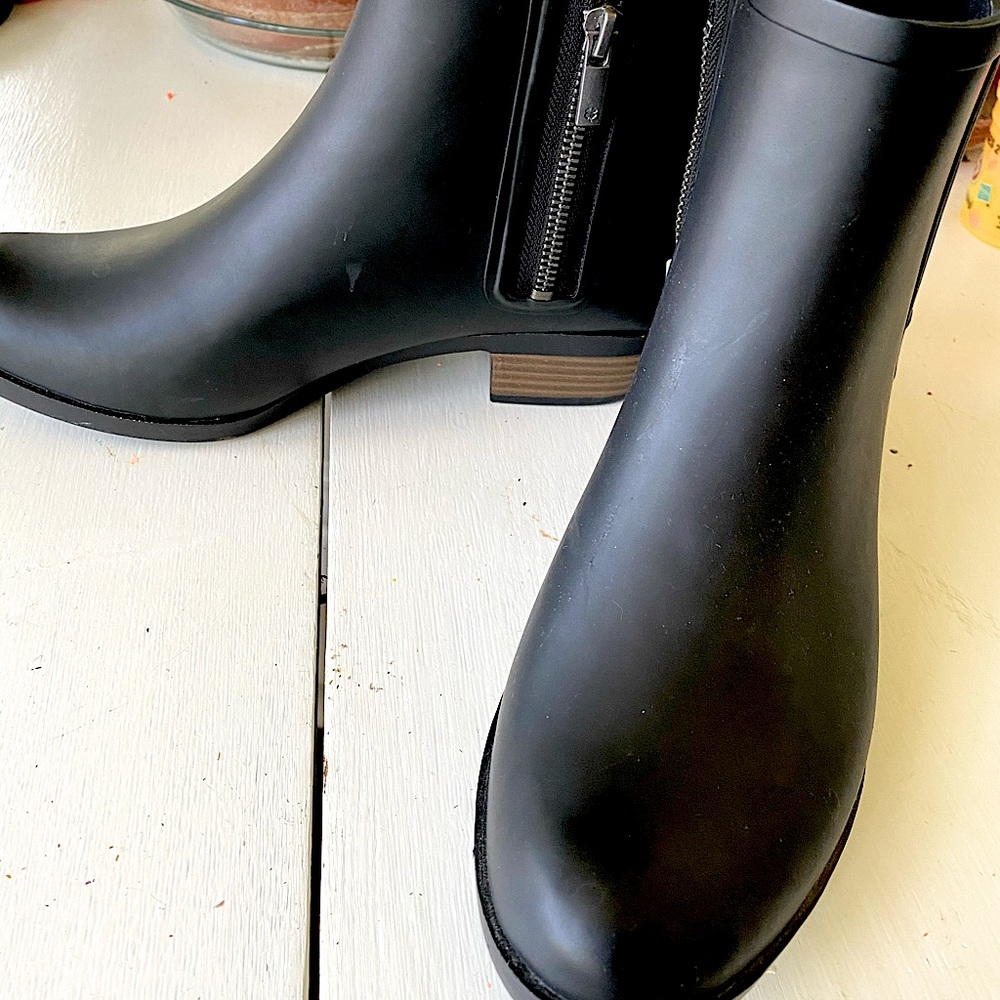 Basel Rainboot Bootie